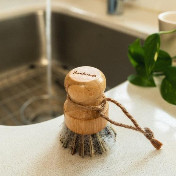 Bamboo pot scrubber